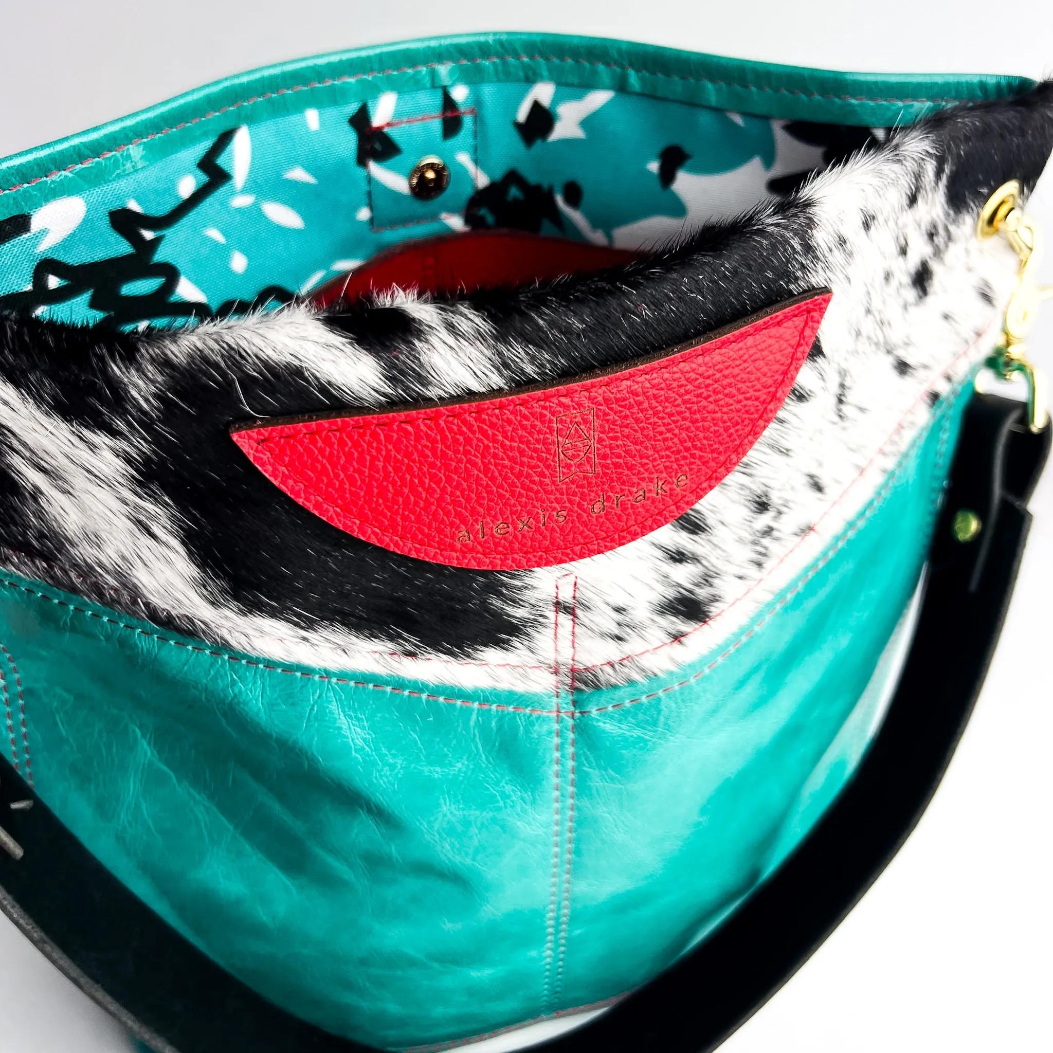 Rodeo Collection | V-Tivoli Shoulder Tote | Hair-on-Hide   Cactus